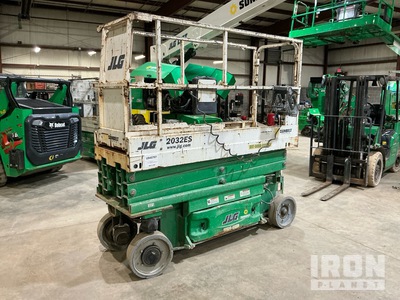 2016 JLG 2032ES Electric Scissor Lift (Inoperable)