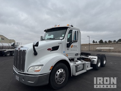 2016 Peterbilt 579 6x4 T/A Day Cab Truck Tractor