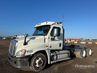 2016 Freightliner Cascadia 125 6x4 T/A Day Cab Truck Tractor