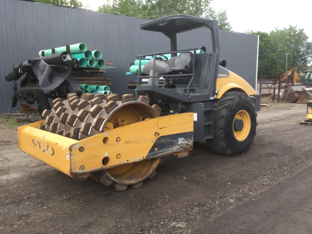 2008 Volvo SD-116F Vibratory Single Drum Compactor