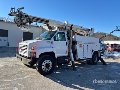 2009 Terex Telelect Commander C4045 on 2009 GMC C8500 4x2 Digger Derrick Truck