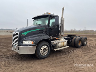 2005 Mack CXN613 6x4 Day Cab Truck Tractor (Inoperable)
