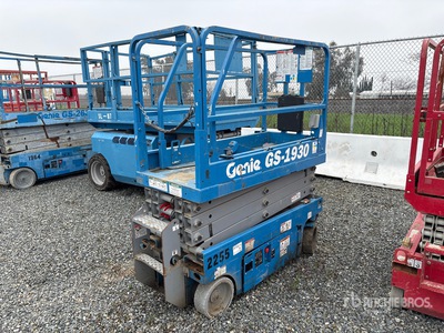 2016 Genie GS-1930 Electric シザーリフト