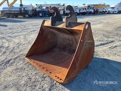 Accurate  67 in Q/C Cleanup Excavator Bucket