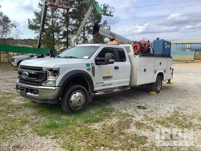 2017 Ford F-550 XL 4x2 Extended Cab Service Truck