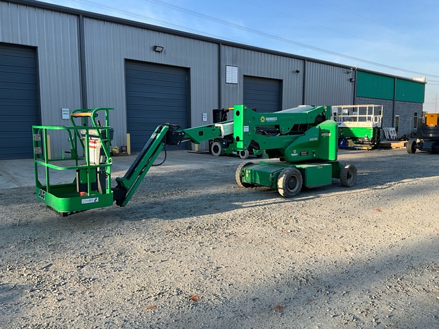 2016 JLG E400AJPN 2WD Electric Articulating Boom Lift