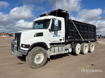 2022 Volvo VHD 8x4 Tri/A Dump Truck