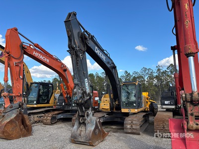 2018 John Deere 210G LC Tracked Excavator