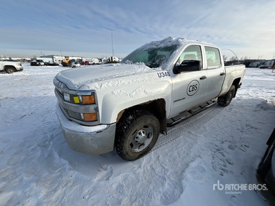 2017 Chevrolet Silverado 2500 4x4 Crew Cab Pickup