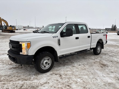 2017 Ford F-250 XL 4x4 Crew Cab Pickup