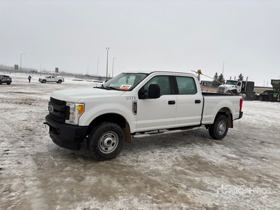 2017 Ford F-250 XL 4x4 Crew Cab Pickup