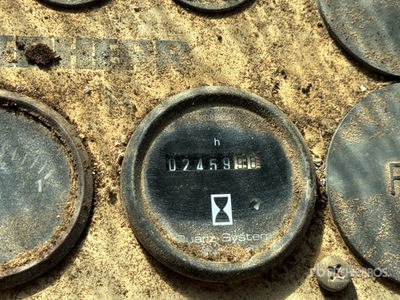 1998 Liebherr LR621C を見 Track Loader