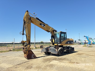 2008 Cat M322D Pelles sur Pneus