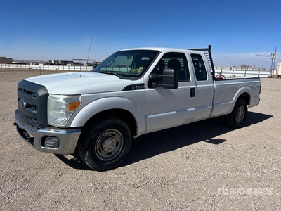 2013 Ford F-250 XL 4x2 Extended Cab Pickup