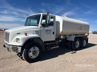 2003 Freightliner FL80 4000 gal 6x4 Wassertank-Lkw