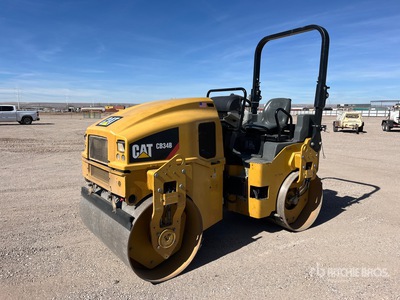2018 Cat CB-34B Double Drum Roller