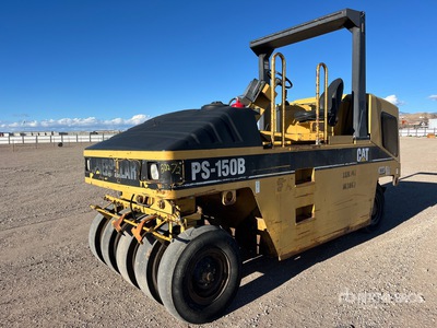 1999 Cat PS-150B 9 Wheel Pneumatic Roller