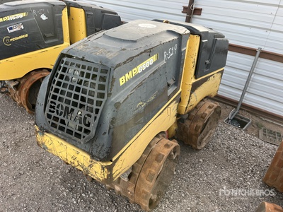 2017 BMP8500 Compactador pata cabra