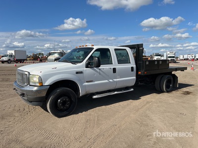 2004 Ford F-550 XL 4x2 Crew Cab Camión Caja Abierta