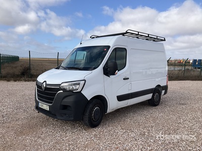 2021 Renault Master Cargo Van