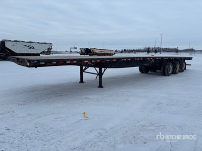 2013 Great Dane 53 ft Tri/A Flatbed Trailer