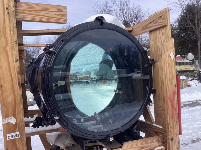 (2) Carlisle & Finch Beacon Search Lights (2) Carlisle & Finch Beacon Search Lights