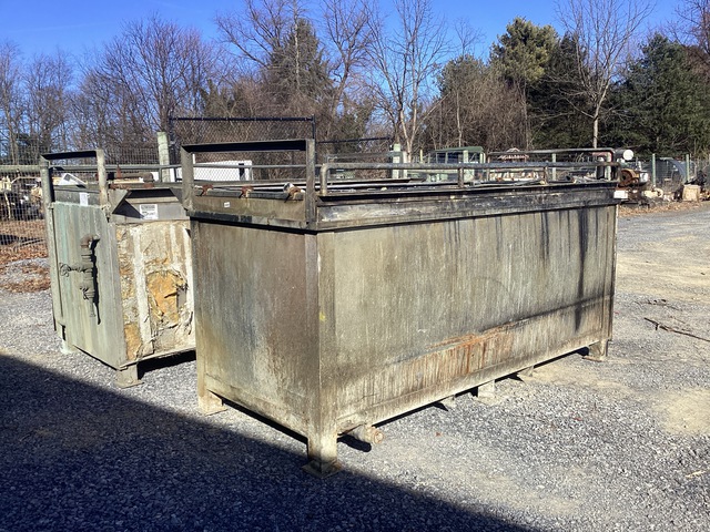 (2) Assorted Storage Tanks (2) Assorted Storage Tanks