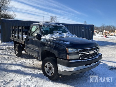 2005 Chevrolet 25000HD Flatbed Pickup