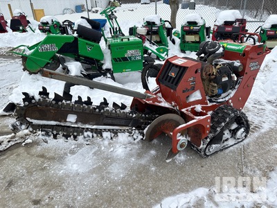 2016 Ditch Witch DW C24X Walk Behind Trancheuse
