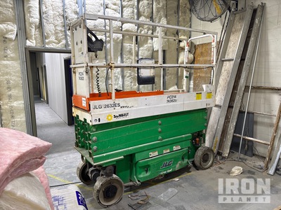 2015 JLG 2632ES Electric Scissor Lift