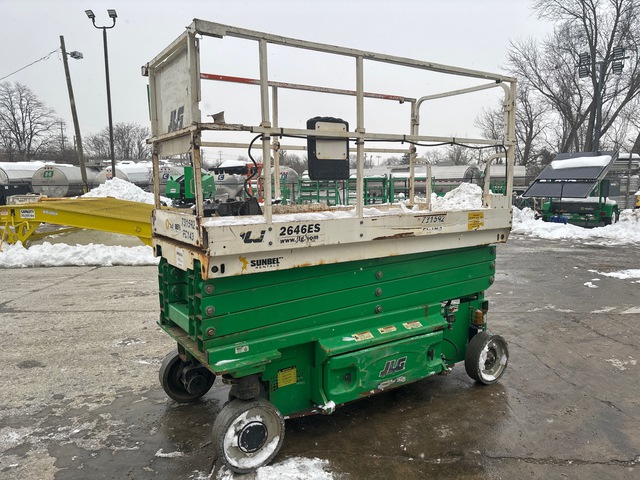 2015 JLG 2646ES Electric Scissor Lift