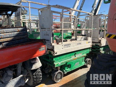 2015 JLG 1930 ES Electric Scissor Lift (Inoperable)