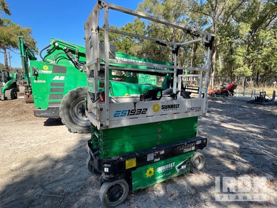 2022 JLG ES1932 Electric Scissor Lift