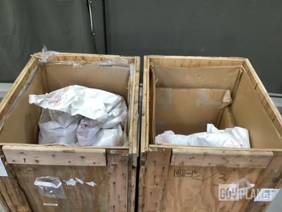 (2) 12580349 Vehicular Seats