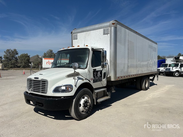 2019 Freightliner M2106 4x2 Van Truck