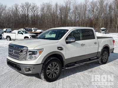 2017 Nissan Titan Platinum Reserve 4x4 Crew Cab Pickup