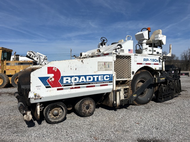 2018 (unverified) Roadtec RP190E Wheel Asphalt Paver