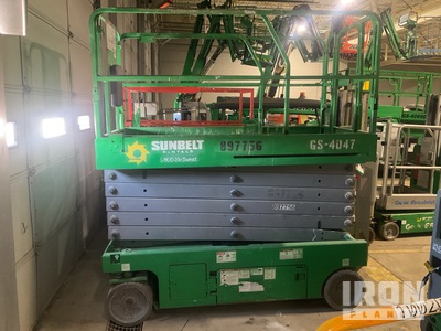 2016 Genie GS-4047 Electric Scissor Lift (Inoperable)