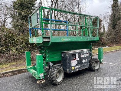 2017 Genie GS-4069RT Diesel 4x4 Piattaforma aerea verticale