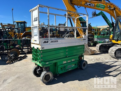 2017 JLG 2632ES Electric Ascenseur à ciseaux (Inoperable)