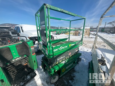 2016 Skyjack SJIII-3219 Electric Scissor Lift