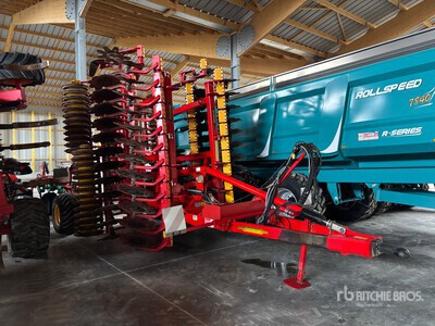 2015 Vaderstad Carrier CRXL 625 6.25 m Semi-Mount High-Speed Dechaumeur A Disques Disc