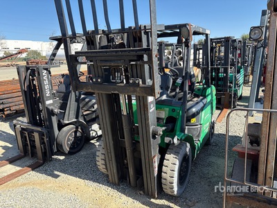 2017 Mitsubishi FG25NLP 4600 lb Pneumatic Tire Forklift