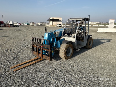 2012 Genie GTH-5519 Manipulador Telescópico