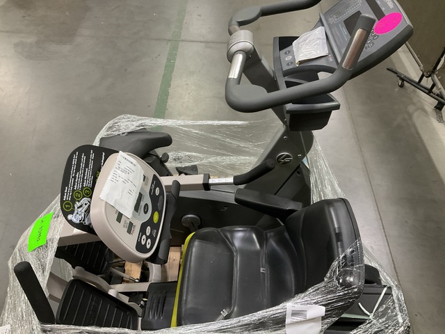 (1) Nu-Step TRS 4000 Recumbent Cross Trainer & (1)Life Fitness Upright Bike