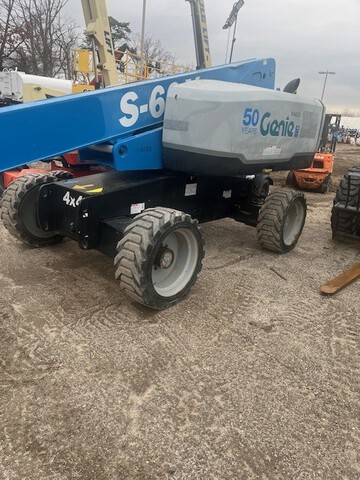 2016 Genie S-60X Telescopic Boom Lift