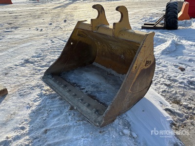 WBM 59 in Q/C Cleanup Bucket - Fits Cat 320