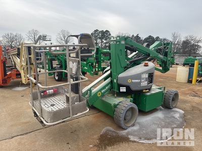 2017 Genie Z-33/18 2WD Electric Articulating Boom Lift
