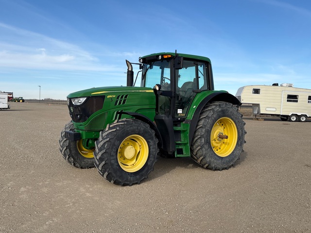 2015 John Deere 6150M 4WD Tractor