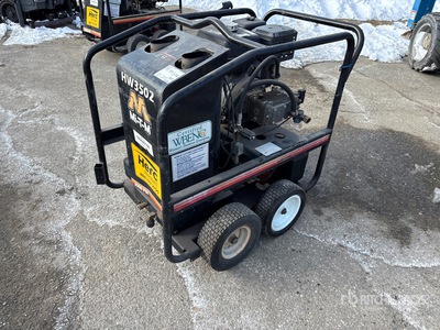 2014 Mi-T-M HW3502 Hot water Laveur à pression